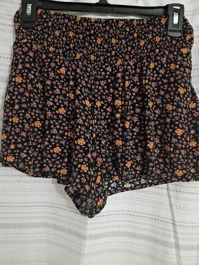 Aeropostale Black Floral Print Women’s Shorts